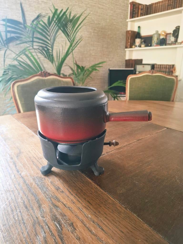 Vintage gietijzeren fondue Staub, Huis en Inrichting, Keuken | Potten en Pannen, Ophalen of Verzenden