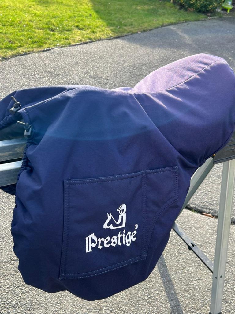 Springzadel prestige passion, Animaux & Accessoires, Chevaux & Poneys | Selles, Comme neuf, Obstacle, Enlèvement