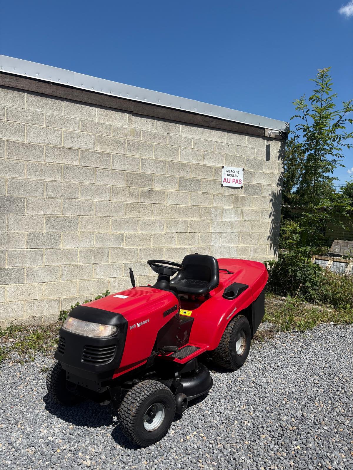 À VENDRE – Tracteur-tondeuse Motec MT 1500 V, Enlèvement, Comme neuf