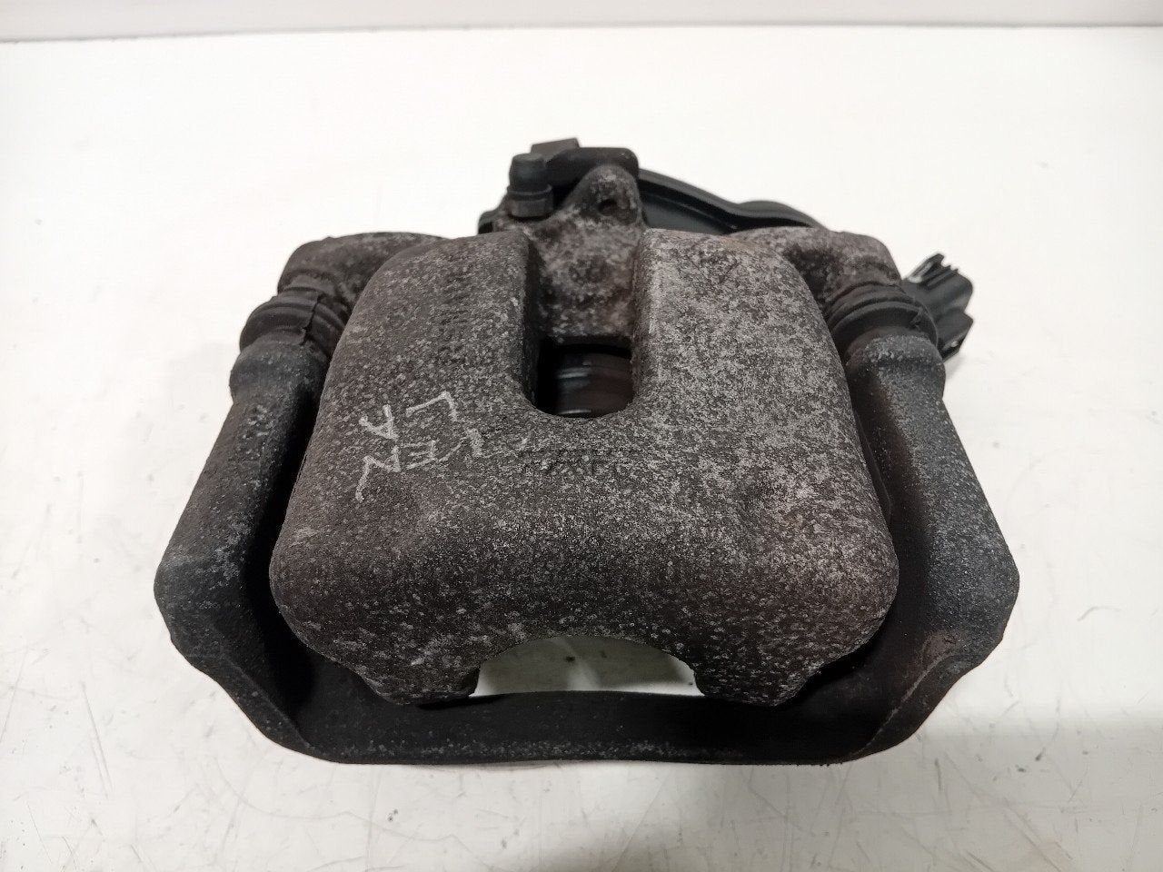 Remklauw links achter Renault Talisman, Onderdelen@venauto.nl, Van der Ven Autorecycling B.V., Gebruikt, Ettenseweg 76, 4706 PB Roosendaal, The Netherlands