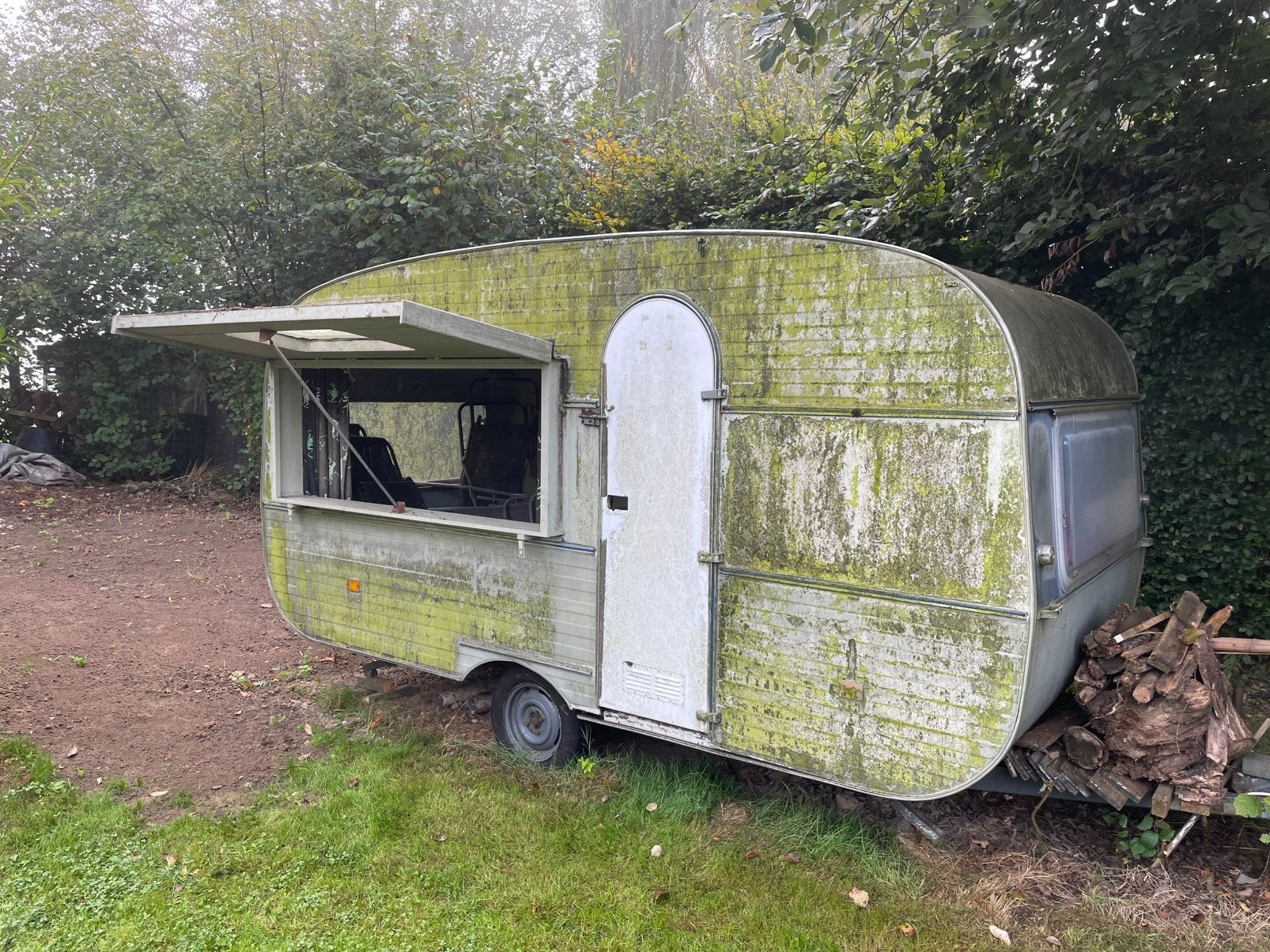 Gratis caravan, Ophalen, Gebruikt
