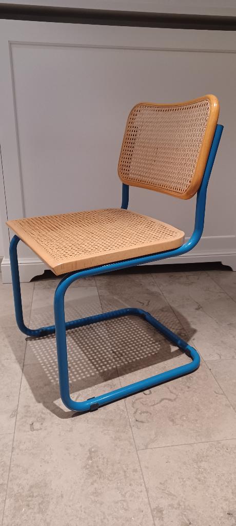 Stoel in de stijl van Marcel Breuer B32 cesca chair,, Huis en Inrichting, Stoelen, Ophalen, Blauw, Zo goed als nieuw, Metaal