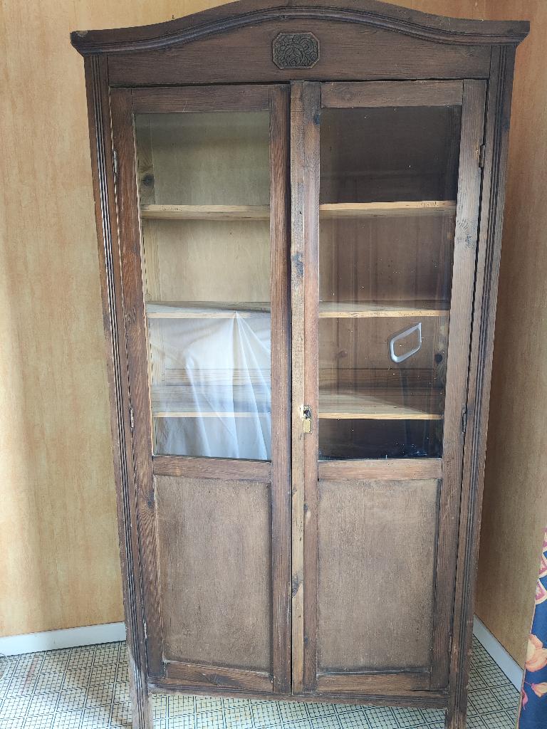 Bibliothèque en bois, 25 à 50 cm, Avec porte(s), Utilisé, 50 à 100 cm