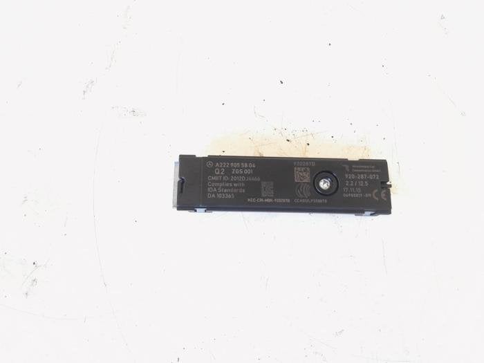 Antenne amplificateur d'un Mercedes CLA, 3 mois de garantie, Utilisé, -, -