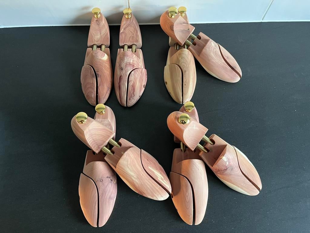 4 paar luxe cederhouten schoenspanners maat 43 nieuw, Neuf, Enlèvement ou Envoi, Brun, Autres types
