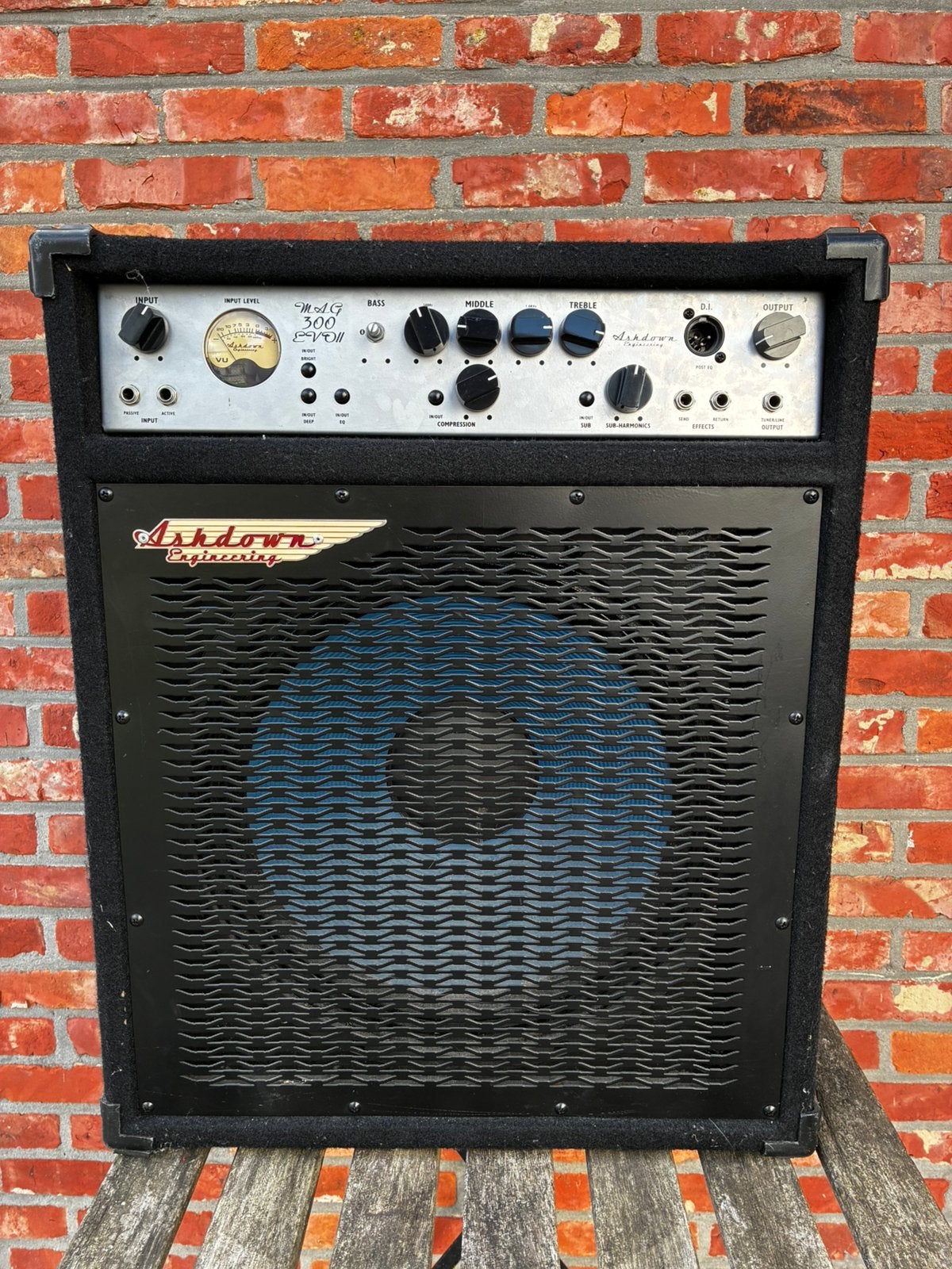 Ashdown MAG 300 EVO II Basversterker Combo – 300W Bass Amp, Musique & Instruments, Enlèvement, Utilisé, Guitare basse, 100 watts ou plus