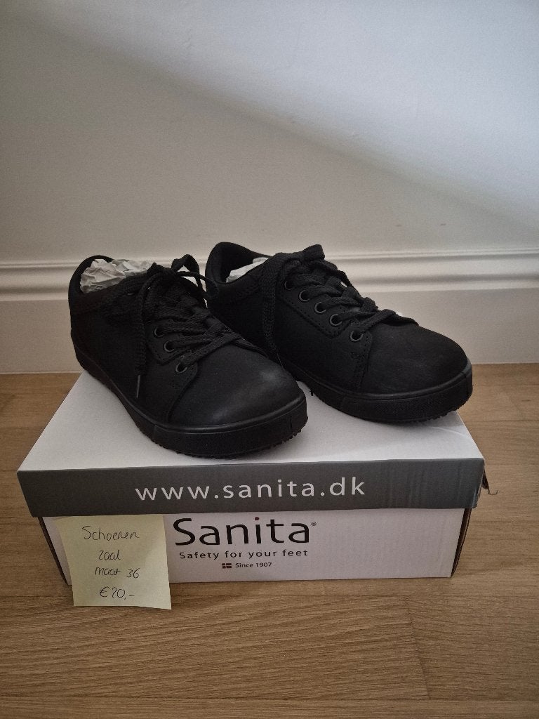 Sanita schoenen maat 36, Kleding | Dames, Schoenen, Werkschoenen, Zwart, Ophalen
