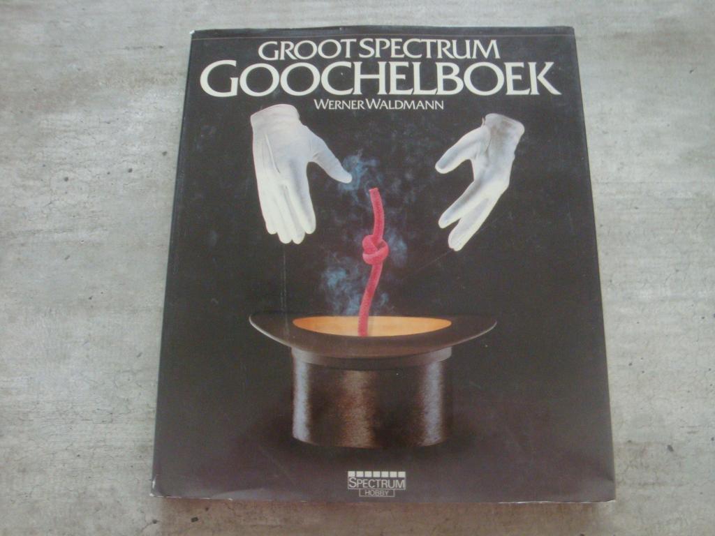 GROOTSPECTRUM GOOCHELBOEK, Boeken, Ophalen of Verzenden, Gelezen