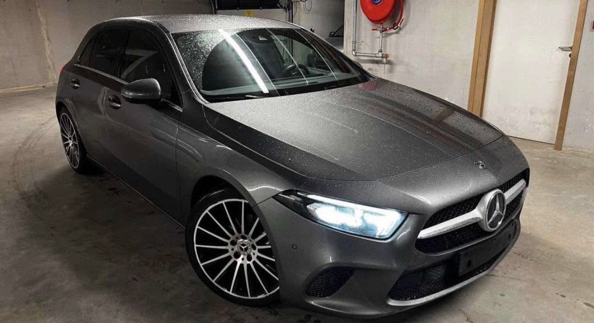 Mercedes classe A, Achat, Entretenue par le concessionnaire, Noir, Automatique