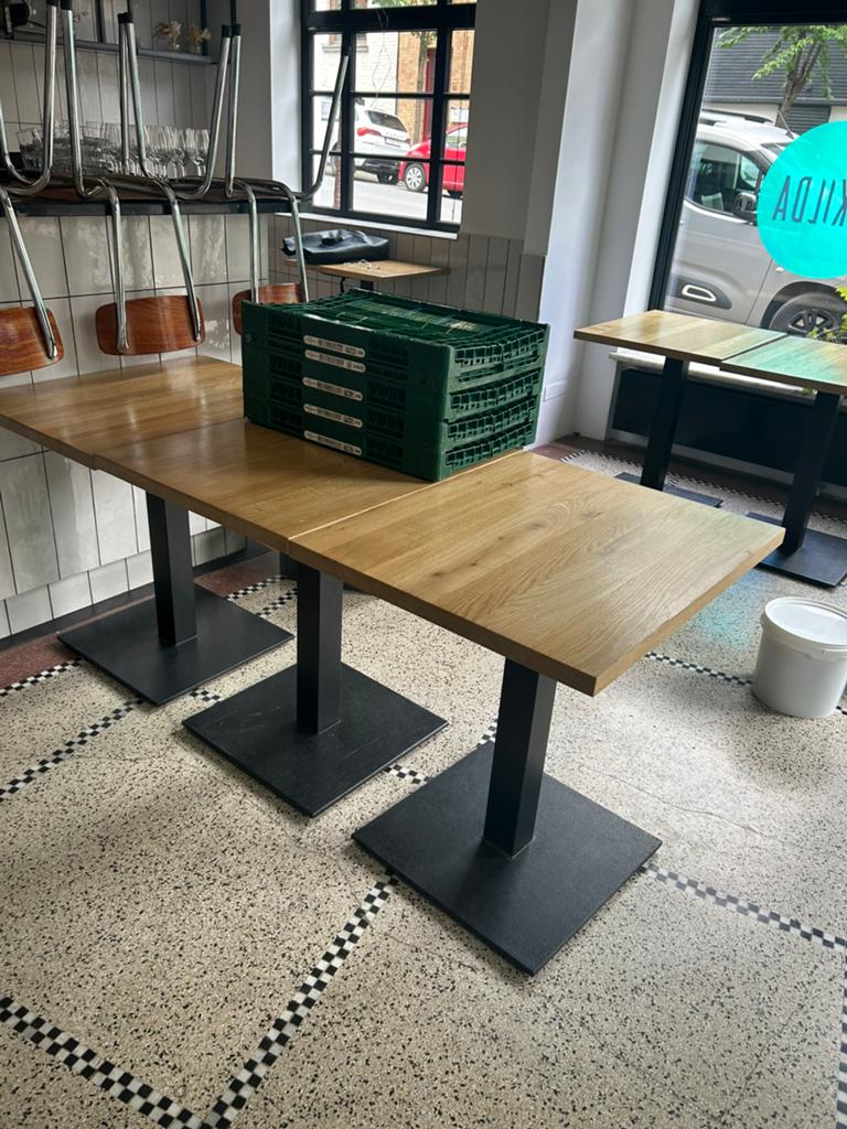 Tables de restaurant, Enlèvement, Utilisé