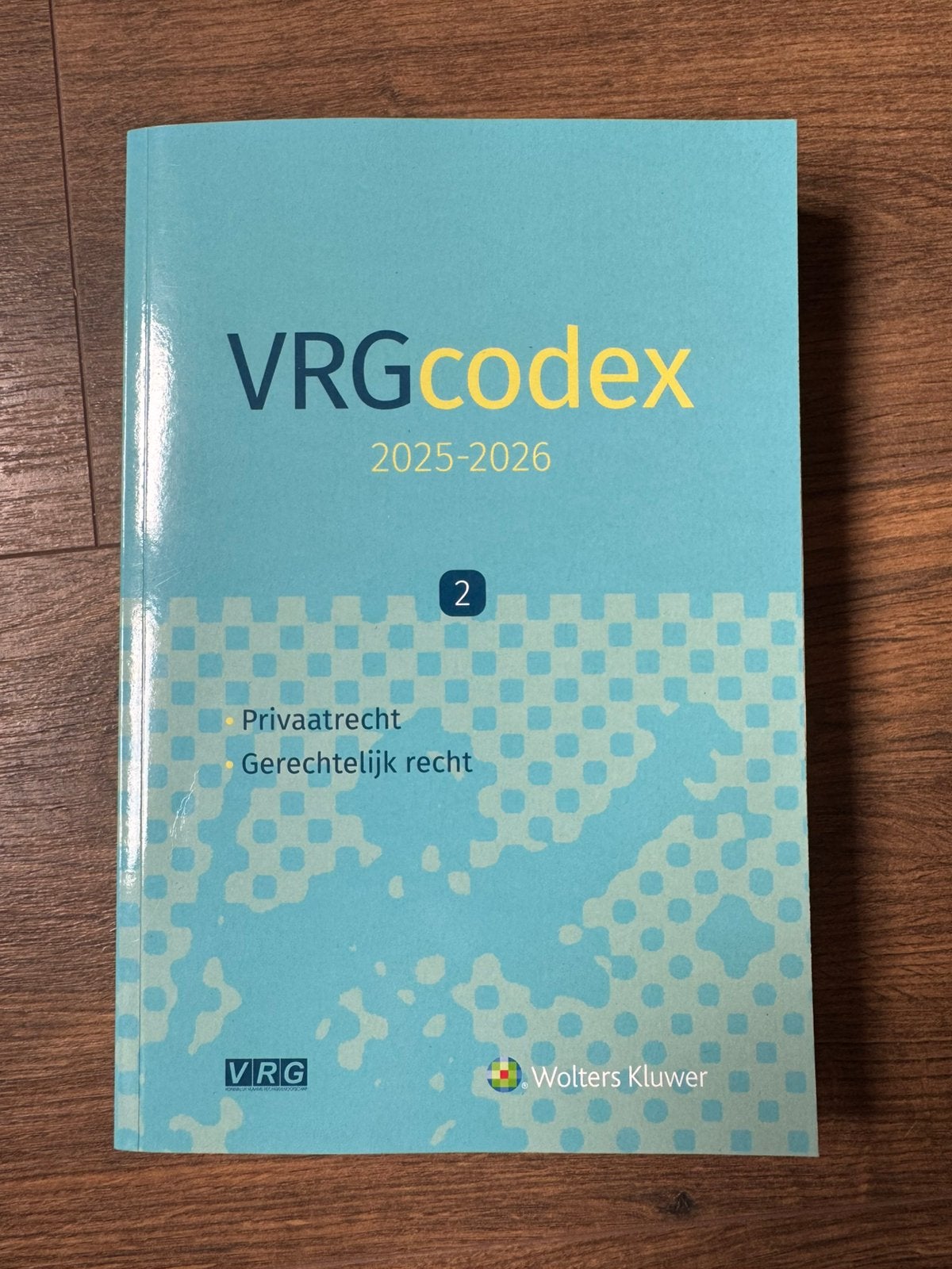 Boek - VRG codex 2 • 2025-2026, Enlèvement ou Envoi, Comme neuf