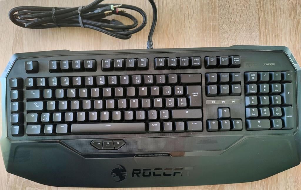 ROCCAT Ryos MK Pro mechanische gamingtoetsenbord, Computers en Software, Ophalen, Azerty, Zo goed als nieuw