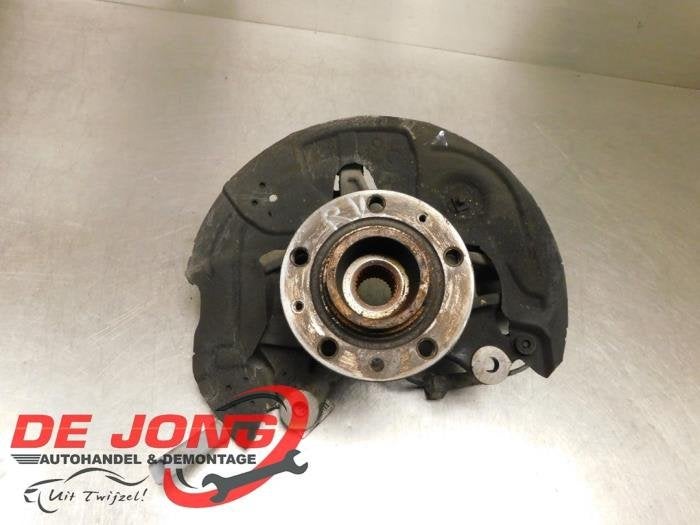 Fusee rechts-voor van een Peugeot 5008, Gebruikt, -, -, Ophalen of Verzenden