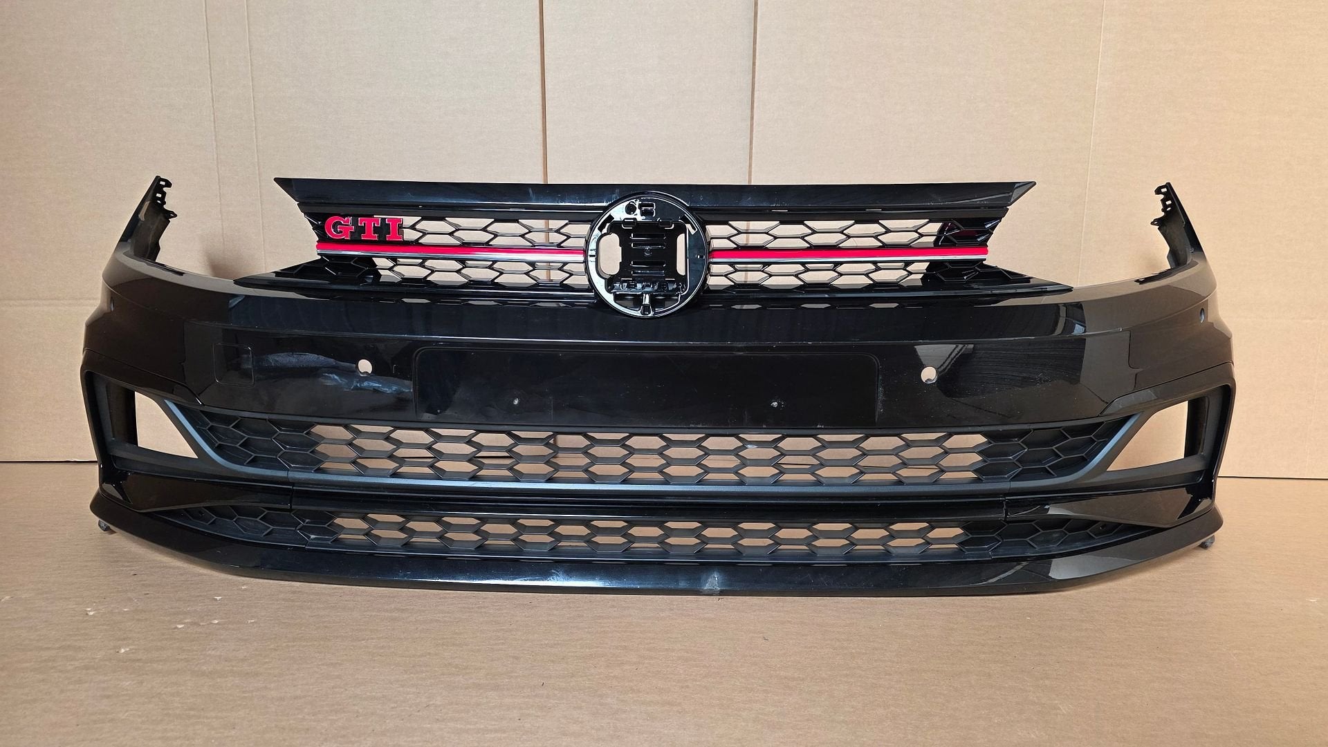Voorbumper VW Polo 2G AW GTI 4xPDC L C9X bj.2018-2022 Bumper, Volkswagen, -, Origine de la pièce connue, Utilisé