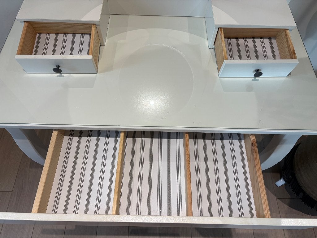 Make Up tafel IKEA hemnes, Huis en Inrichting, Ophalen, Gebruikt, 100 tot 150 cm, Minder dan 100 cm