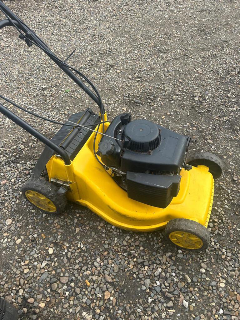 Kapotte grasmaaier GEZOCHT, Tuin en Terras, Ophalen