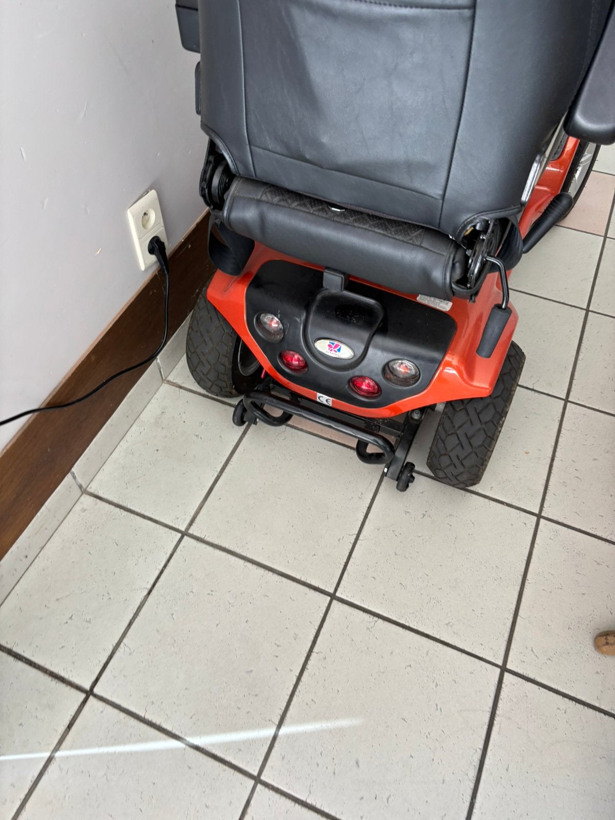 Scooter pour personnes âgée, Fietsen en Brommers, Ophalen, Zo goed als nieuw