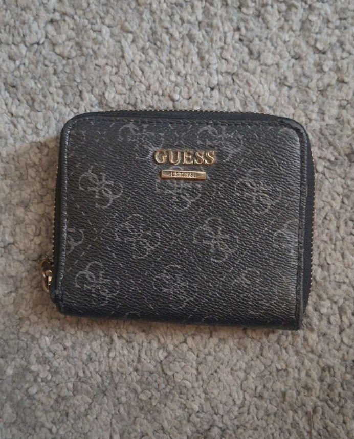 Guess portefeuille, Handtassen en Accessoires, Ophalen, Gebruikt, Guess, Met knipsluiting