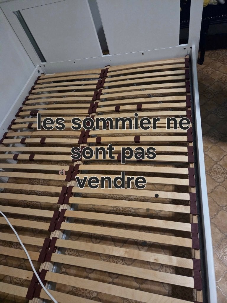 Lits, 140 cm, Enlèvement, Utilisé, 200 cm