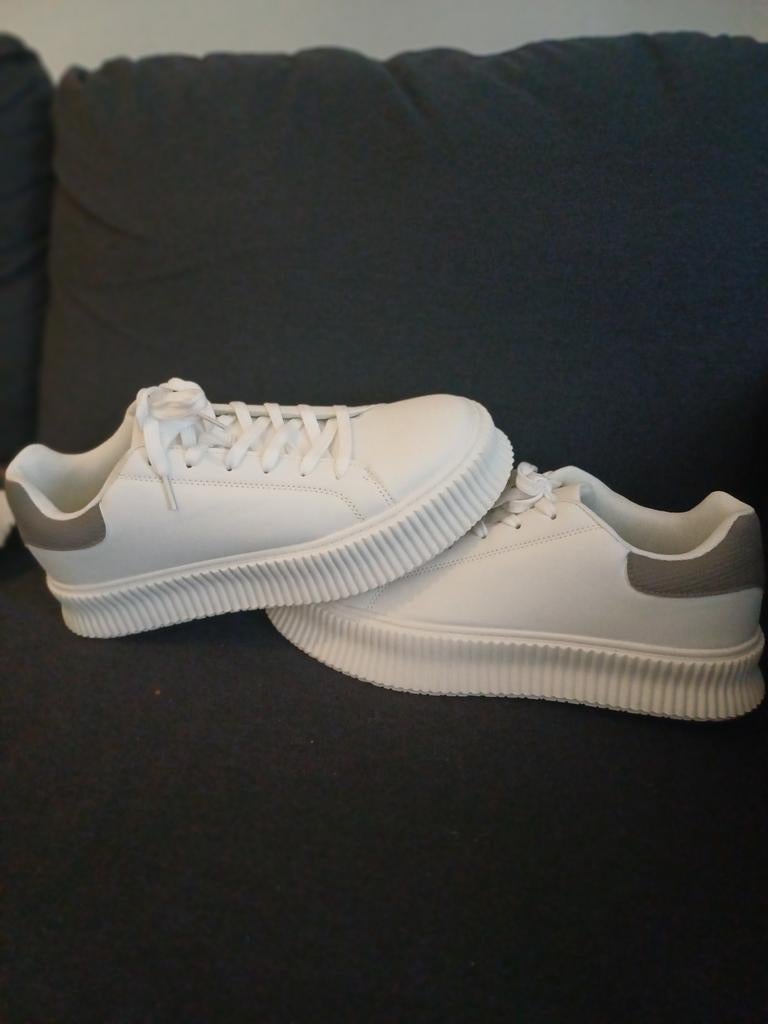 Bakest taille 43 a vendre en urgence, Vêtements | Femmes, Chaussures
