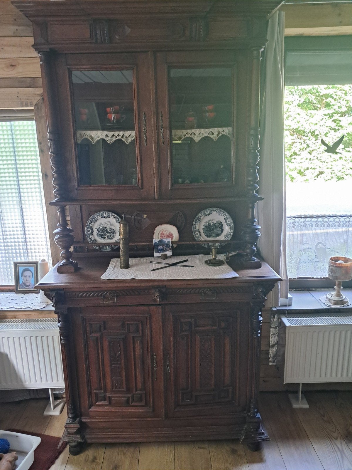 oude vitrinekast, Ophalen