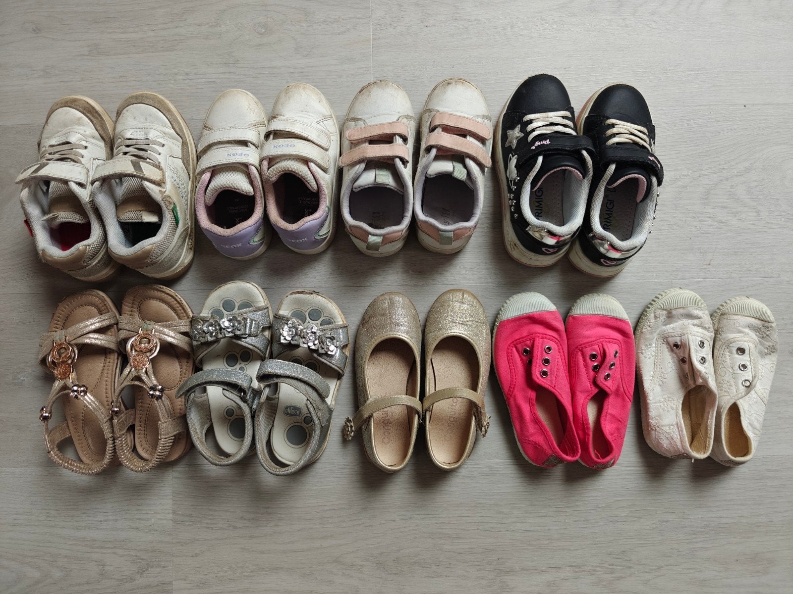 9 paires de chaussures sandales baskets taille 24 à 26, Enlèvement, Utilisé, Fille, Chaussures
