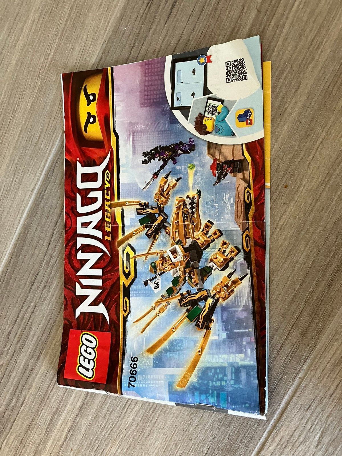 Lego ninjago  70666 de gouden draak, Ophalen, Gebruikt, Lego, Compleet