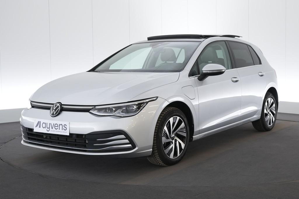(2EWK077) VOLKSWAGEN GOLF VIII, Auto's, Gebruikt, Alcantara, Plug-in hybride, 5 zetels
