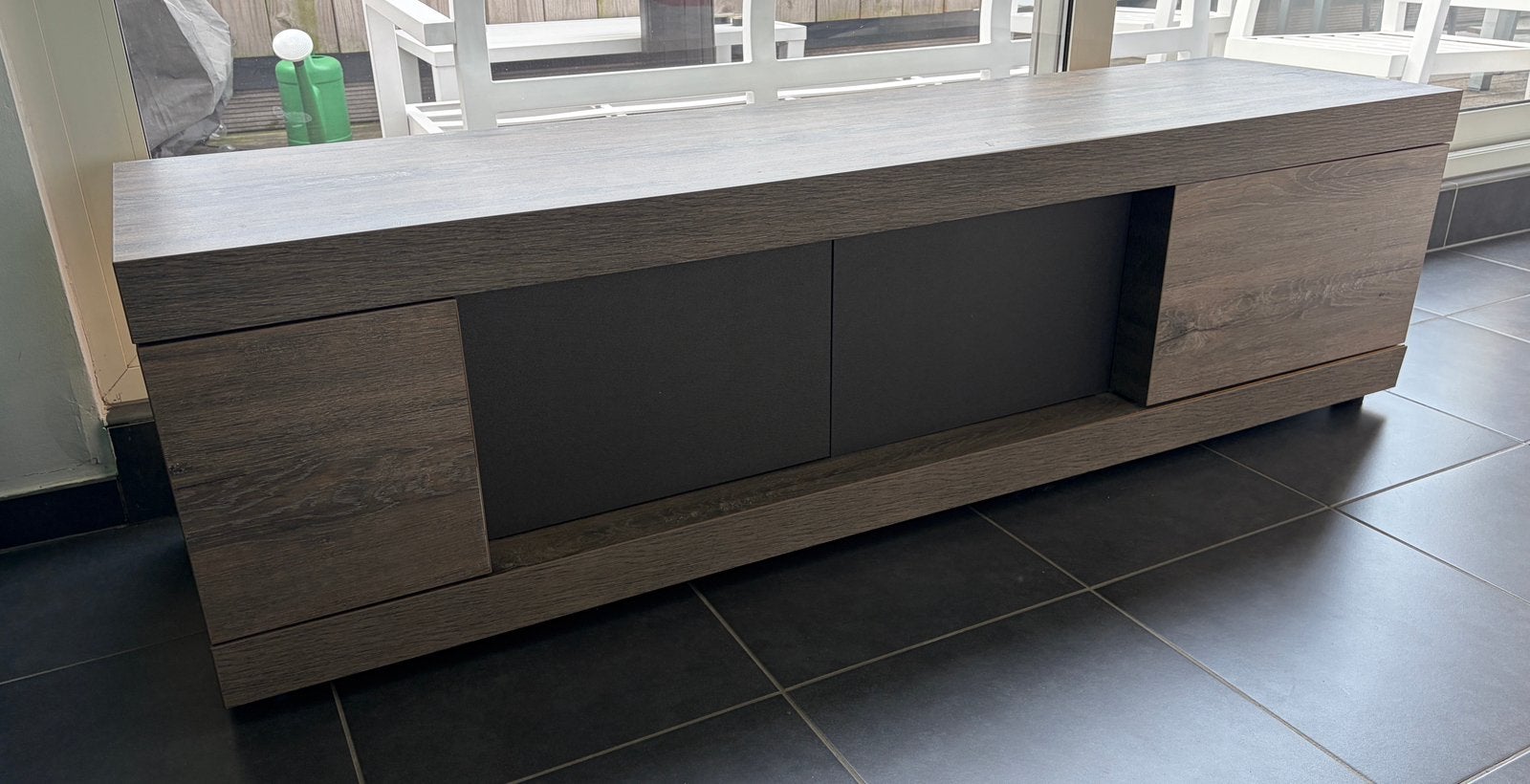 Tv meubel 190x50x55, Ophalen, Zo goed als nieuw