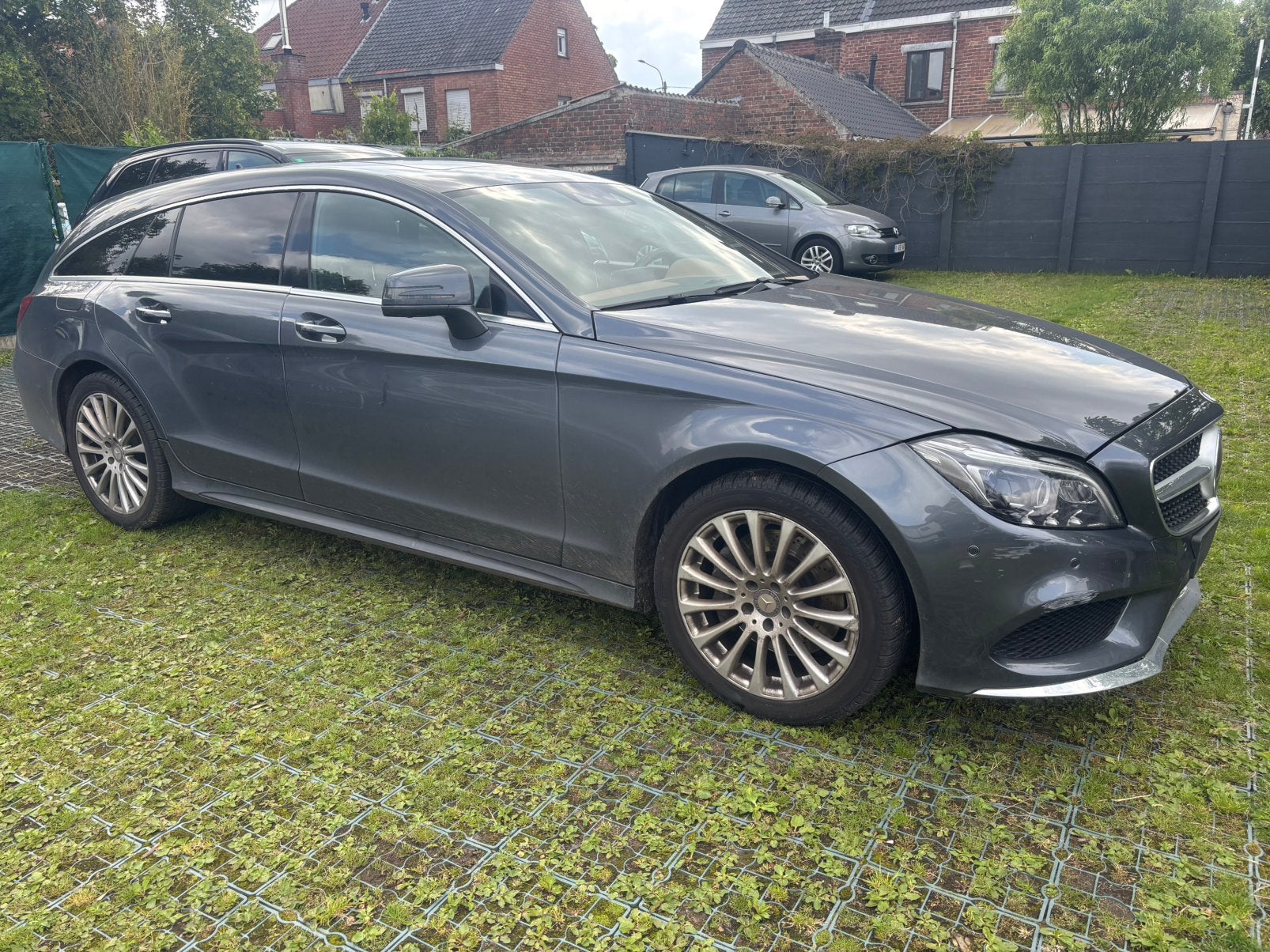 Mercedes CLS SHOTING BREAK AMG 350 cdi V6, Autos, Mercedes-Benz, Entreprise, CLS, Caméra de recul, Phares directionnels, Régulateur de distance