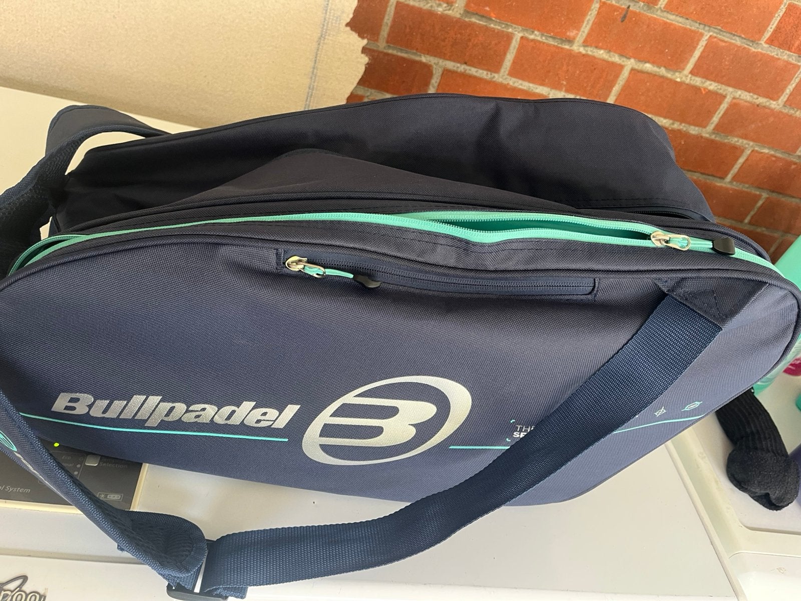 Bullpadel zak, Enlèvement, Comme neuf