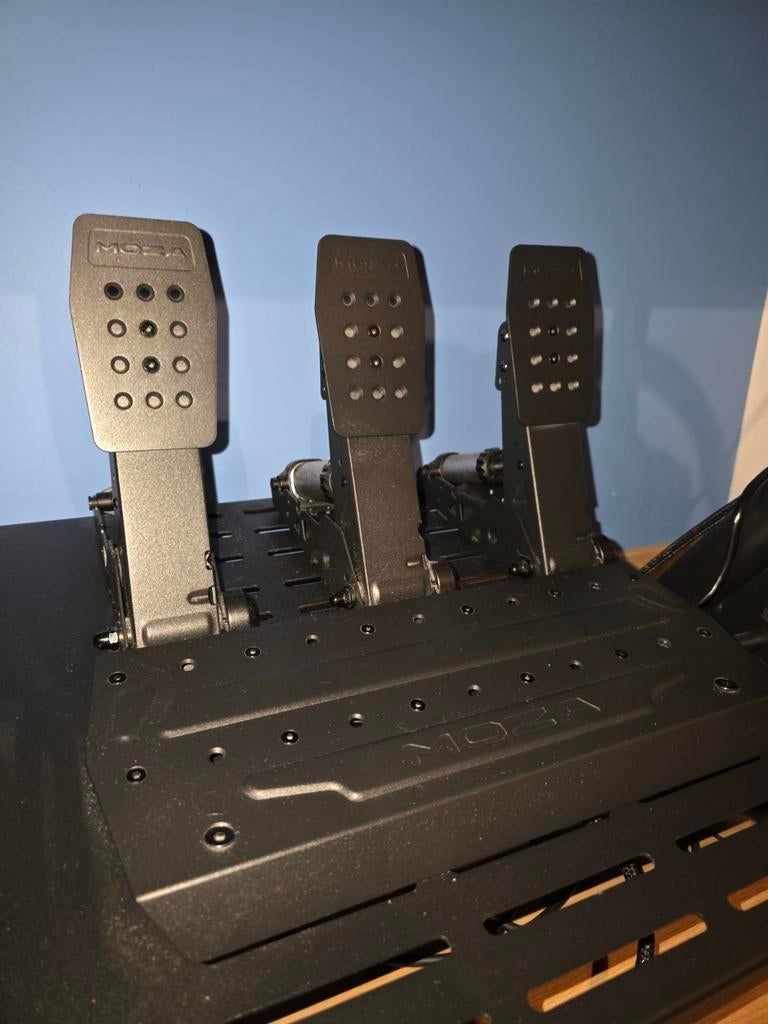 Moza srp2 pedalen en clutch, Enlèvement