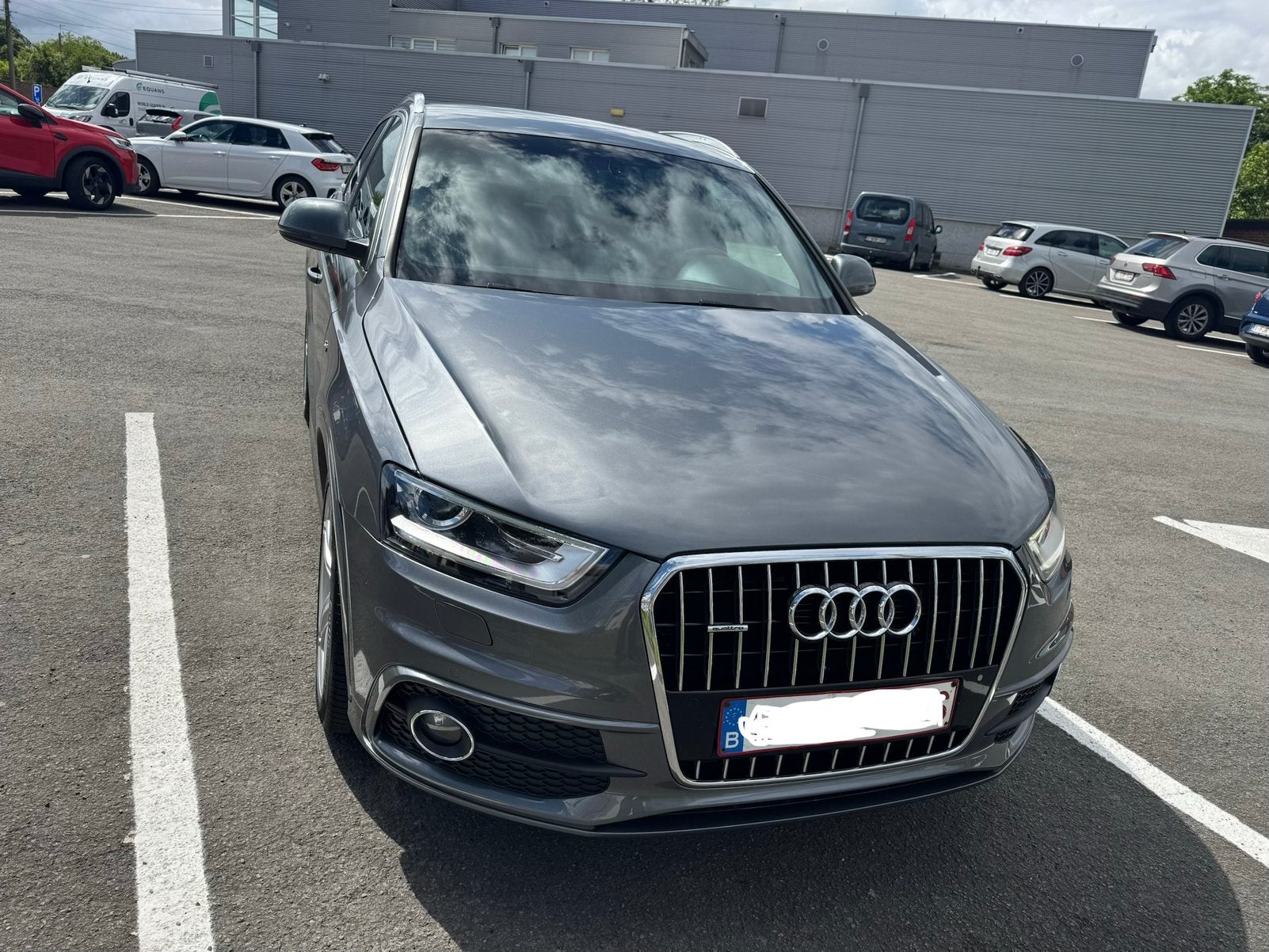 Audi Q3 S-lijn, Automaat, Euro 5, Leder en Stof, 5 deurs
