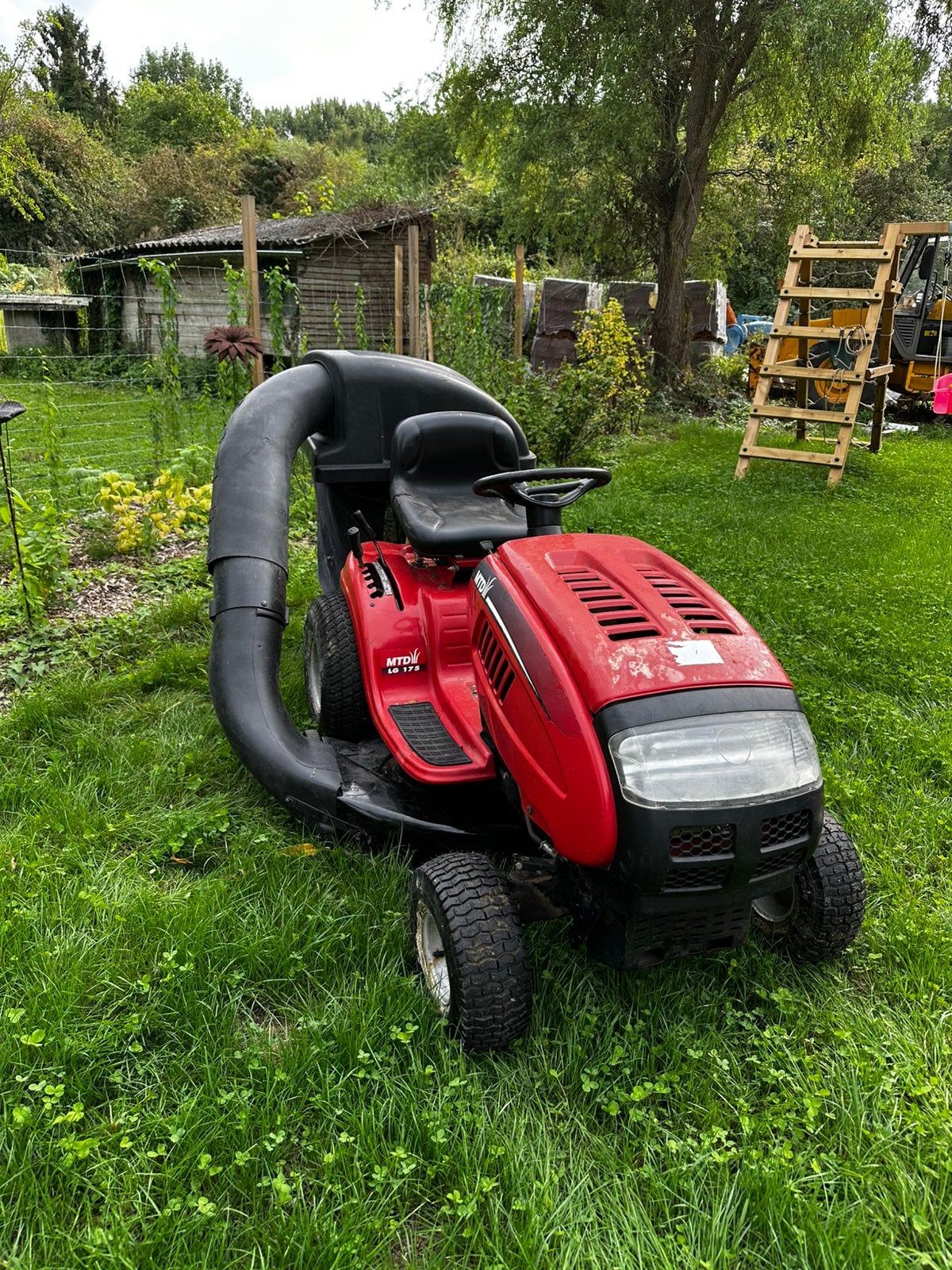 Tracteur tondeuse avec bac de ramassage, Ophalen, Gebruikt, Elektrische starter, 90 tot 120 cm