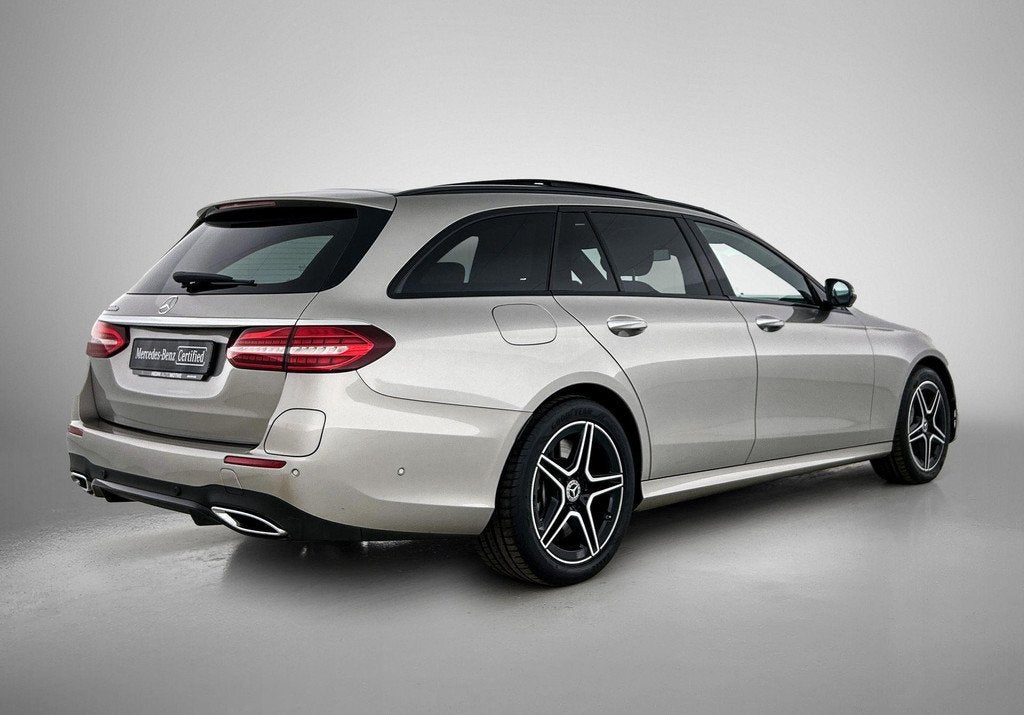 Mercedes-Benz E-klasse 300 DE Break AMG Line | Panoramisch D, Auto's, Automaat, Zwart, 4 cilinders, 2145 kg