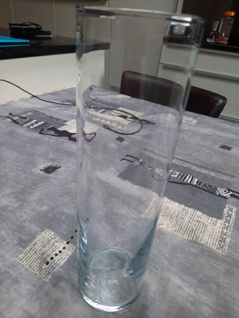 Hoge vaas, Ophalen, Glas