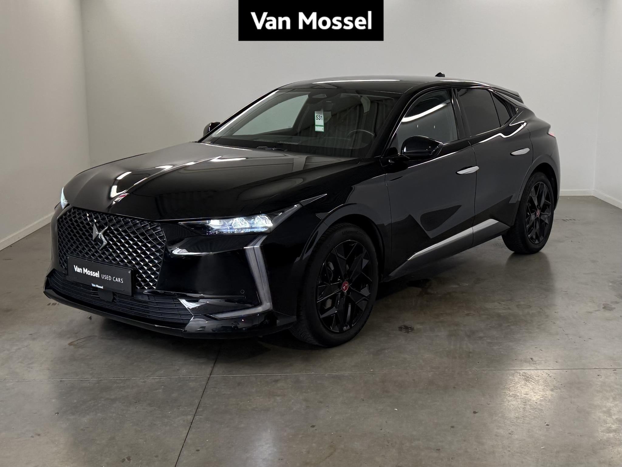 DS 4 PureTech 130 Automatic Performance Line+, Stof, Gebruikt, https://public.car-pass.be/vhr/5789eb52-7049-438b-8b35-36364e907095