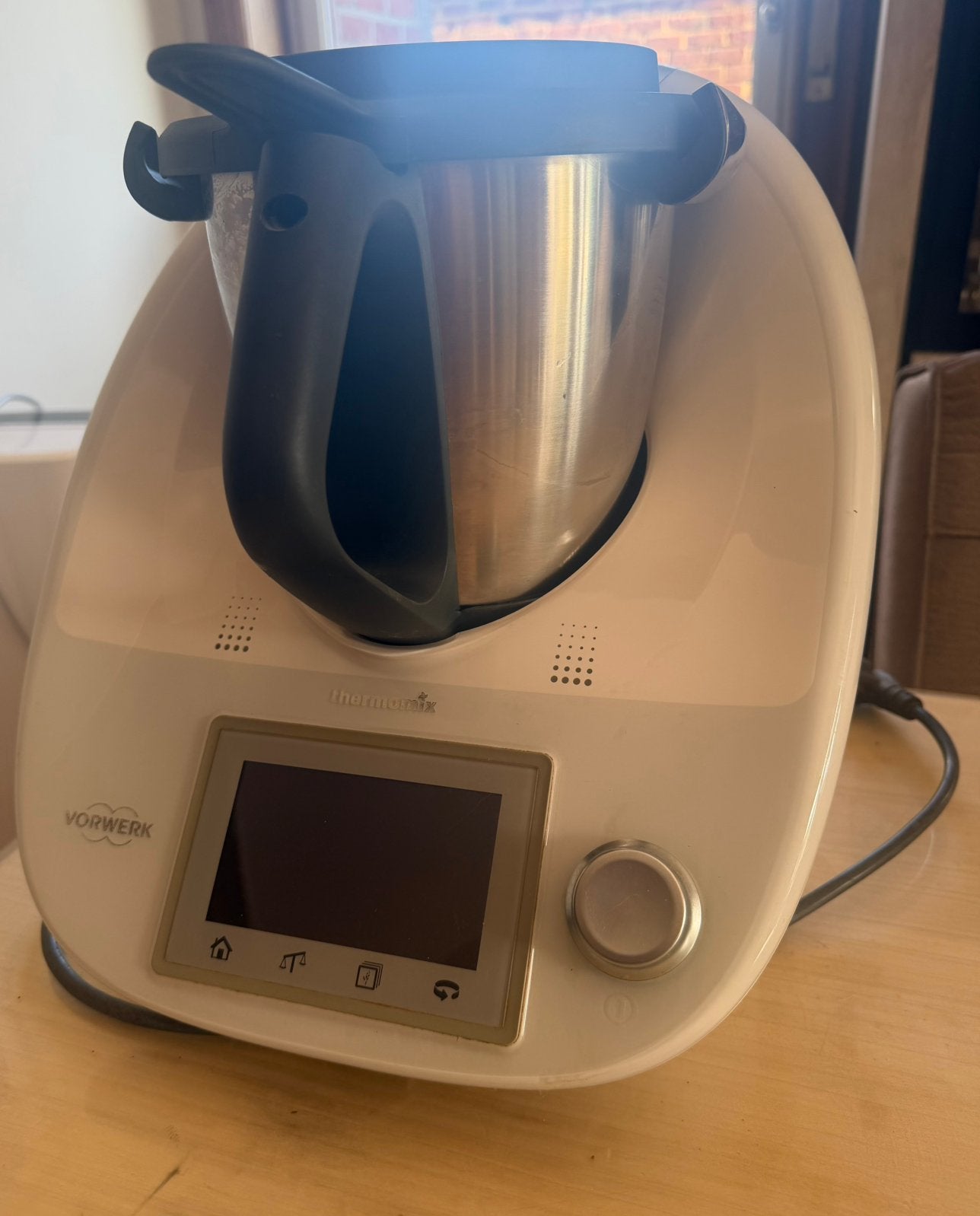 Thermomix tm5 + extra kooksleutel, Elektronische apparatuur, Keukenmixers, Ophalen, Zo goed als nieuw
