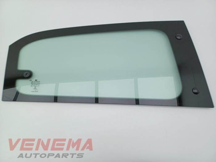 Vitre portière 4portes arrière droite d'un Renault Twingo, Renault, -, 3 mois de garantie, Utilisé
