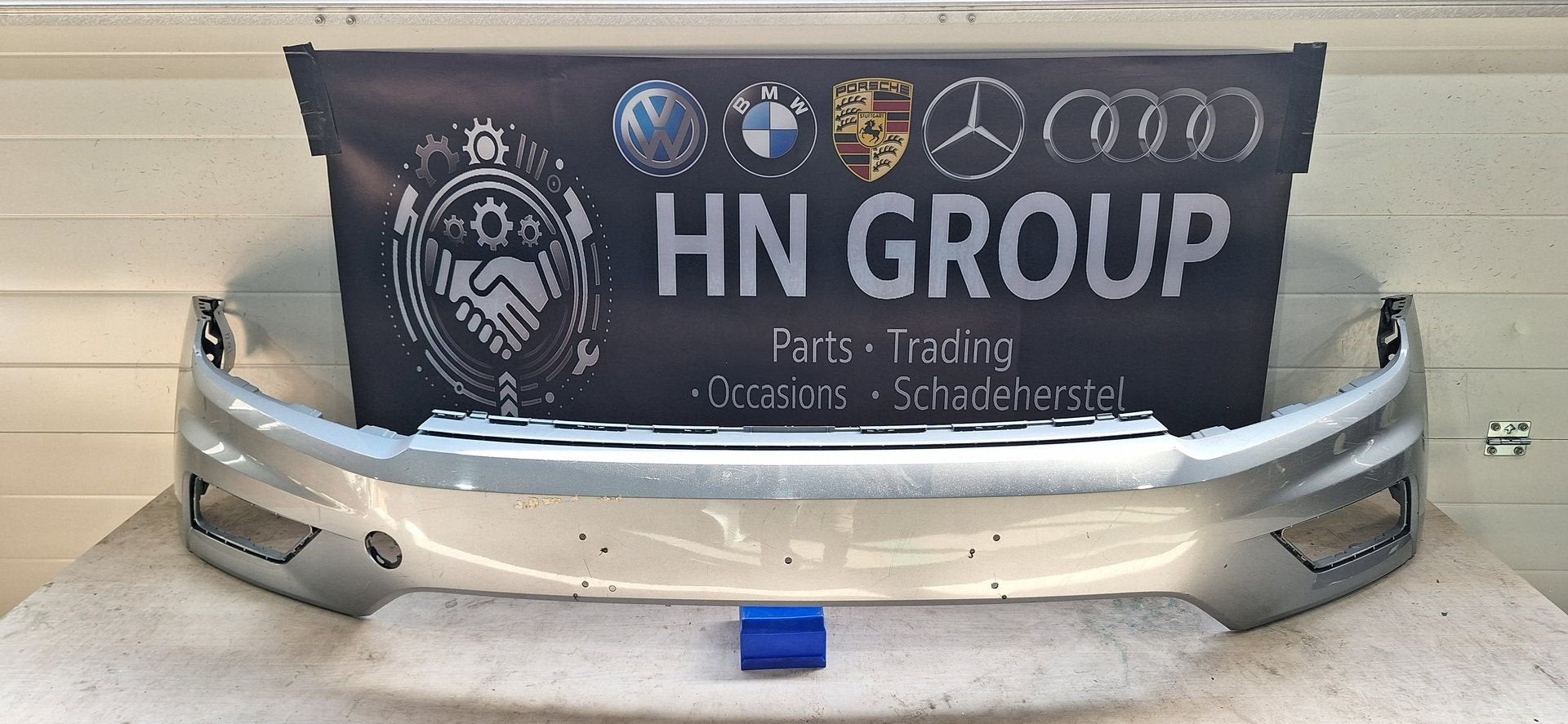 Volkswagen Touran II voorbumper, Gebruikt, -, -, Ophalen of Verzenden