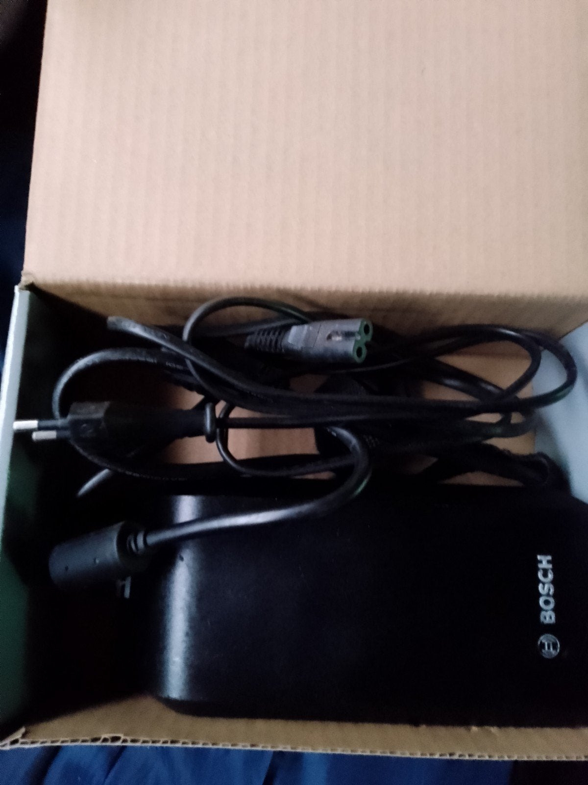 Oplader Bosch 4a, Fietsen en Brommers, Fietsaccessoires | Fietsaccu's, Ophalen of Verzenden