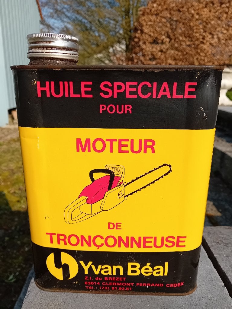 Bidon d'huile pour tronçonneuse non ouvert, Enlèvement ou Envoi, Comme neuf