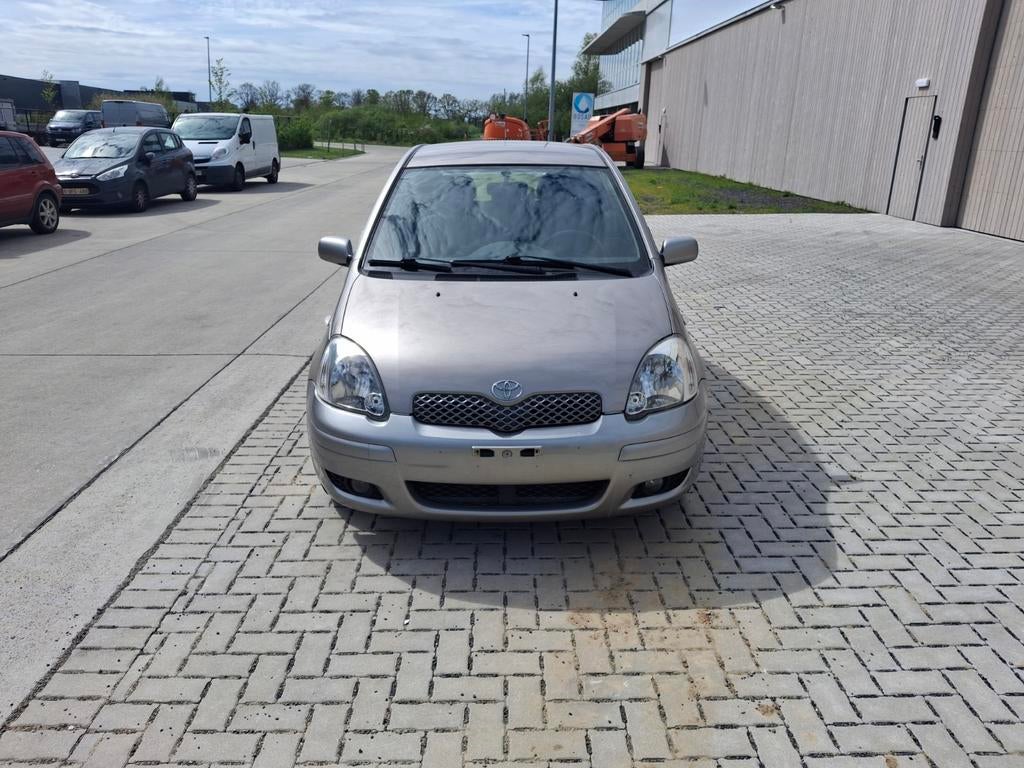 Toyota Yaris, Auto's, Voorwielaandrijving, Stof, Zwart, Overige kleuren