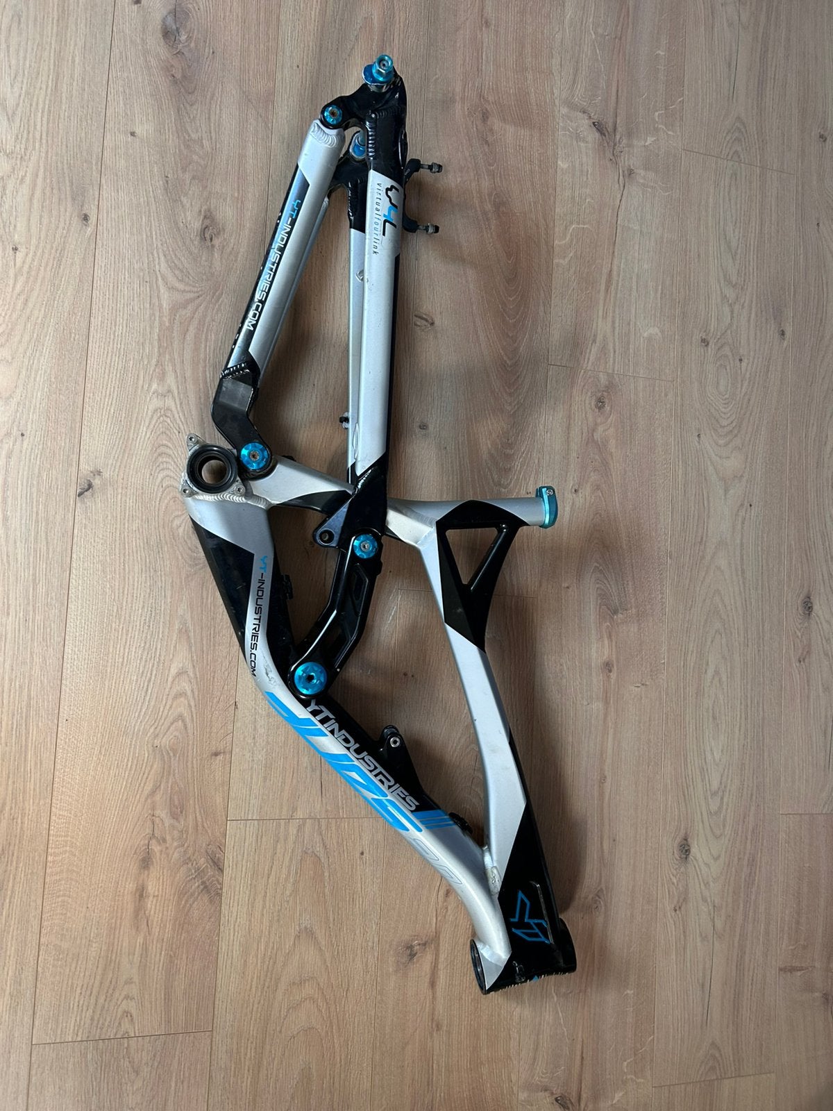 Yt tues frameset, Fietsen en Brommers, Ophalen of Verzenden, Zo goed als nieuw, Stuur