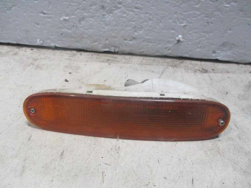 CLIGNOTANT DROIT Nissan 100 NX (01-1970/-) (210-63332), Autos : Pièces & Accessoires, Germany@nissan-services.eu, Kronenweg 38
50389  Wesseling, DE