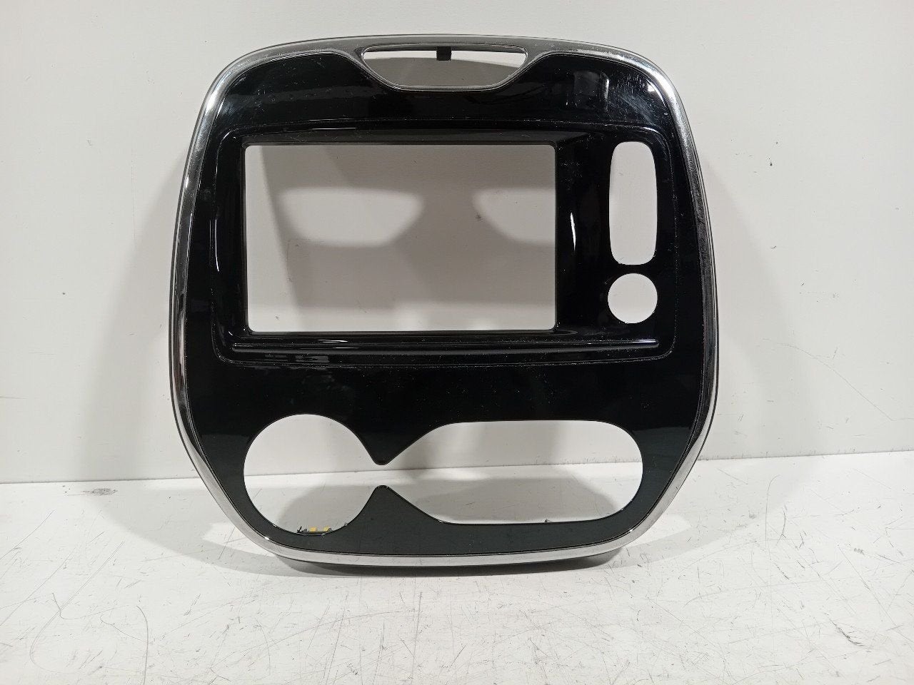 Sierlijst Renault Captur, Autos : Pièces & Accessoires, Carrosserie & Tôlerie, Onderdelen@venauto.nl, Van der Ven Autorecycling B.V.