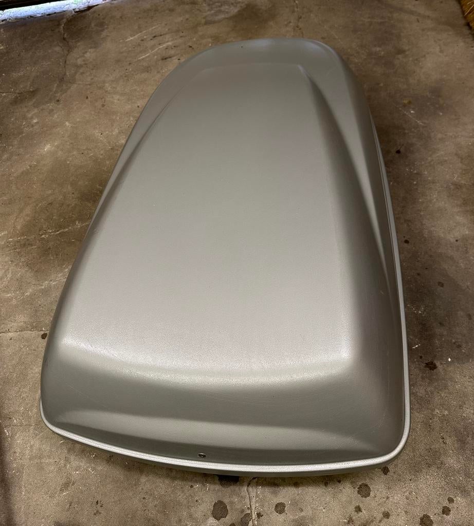 Coffre de toit  Utilisé 3x.  240 litres, Autos : Divers, Coffres de toit, Enlèvement