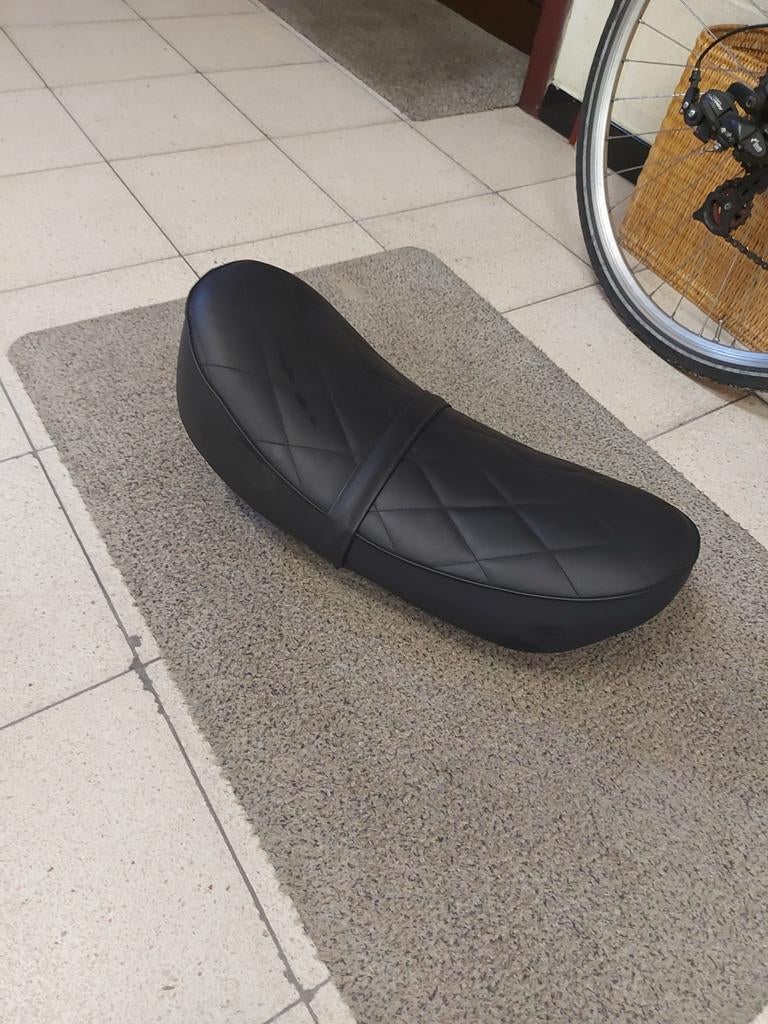 Dax : zadel diamond zwart, Fietsen en Brommers, Ophalen of Verzenden, Zadel