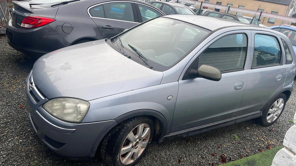 Opel corsa 1.3 diesel euro4 209.000  km, Autos, Achat, Entreprise, Boîte manuelle, 5 portes