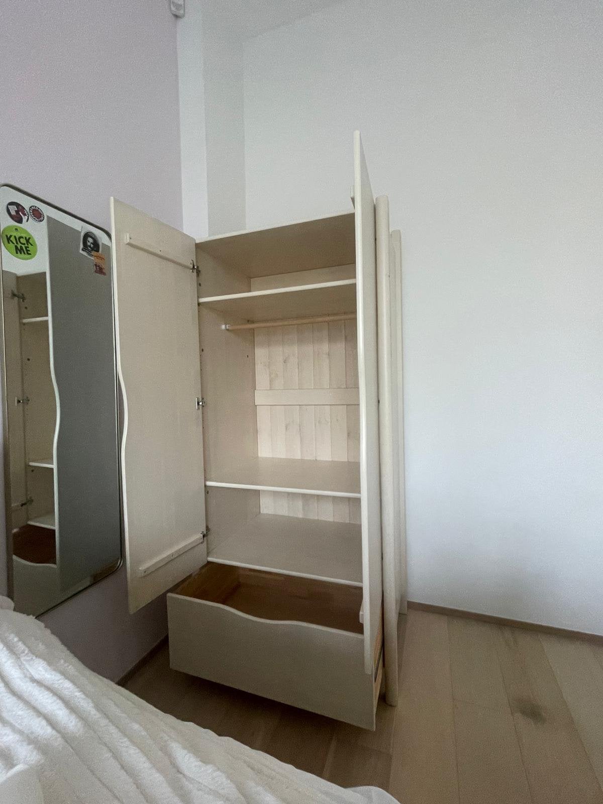 Armoire (chambre enfant), Comme neuf, 75 cm ou plus, Avec tiroir(s), Autres essences de bois
